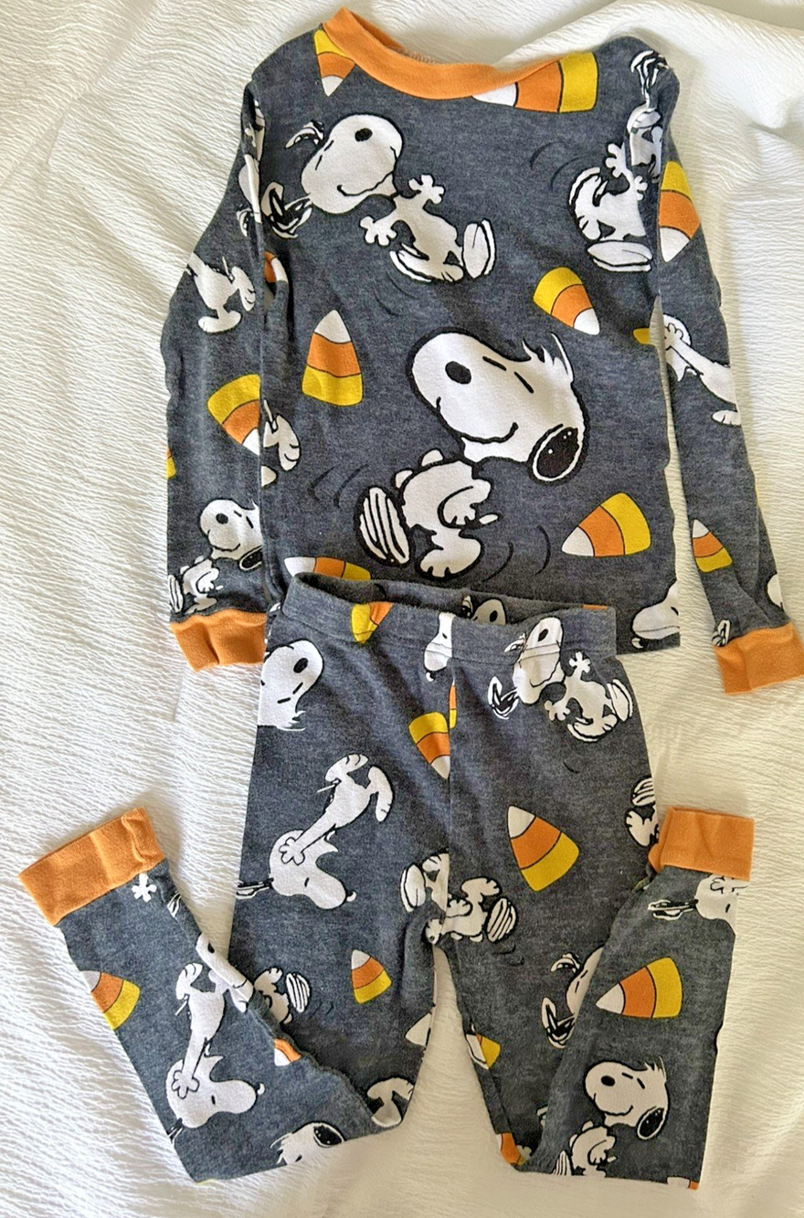Peanuts Snoopy Halloween Fall Harvest Pajamas 5T 100% Cotton Candy Corn 2024